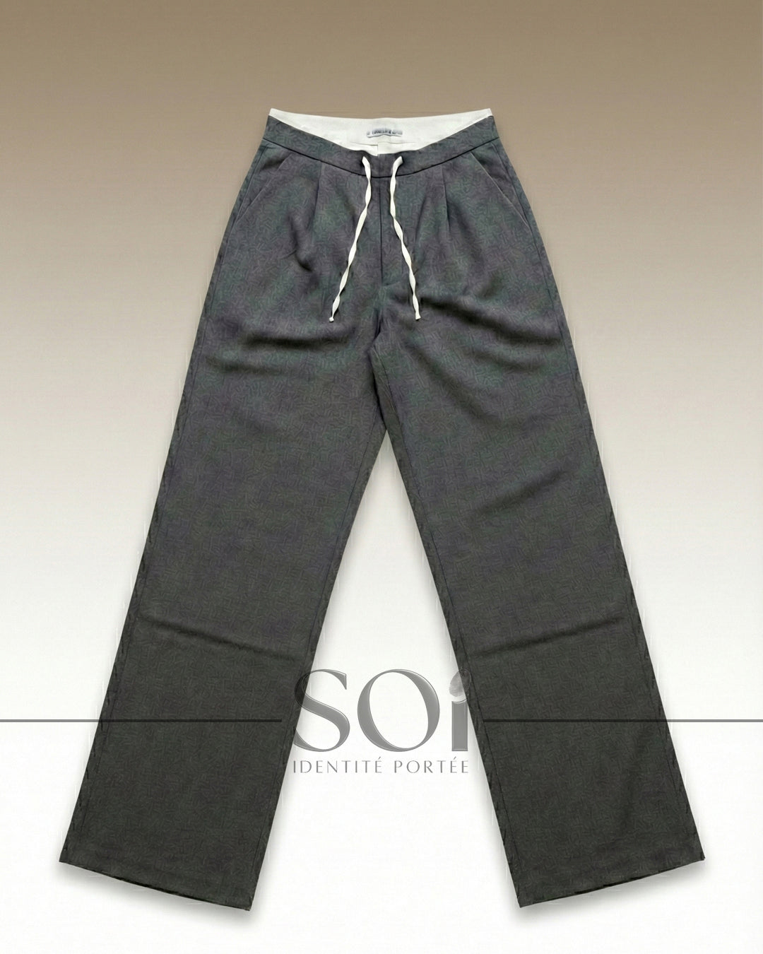 High-waisted trousers with a relaxed wide-leg fit